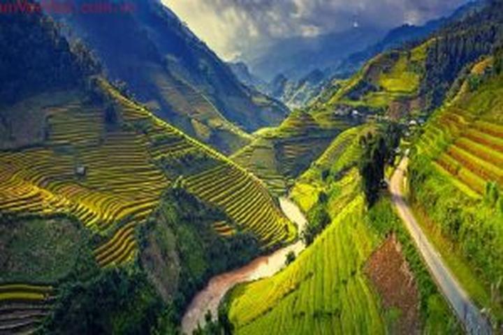 Vươn Cao cùng Hotspot Matrix: Chuyện Thành Công của [Tên Doanh Nghiệp]